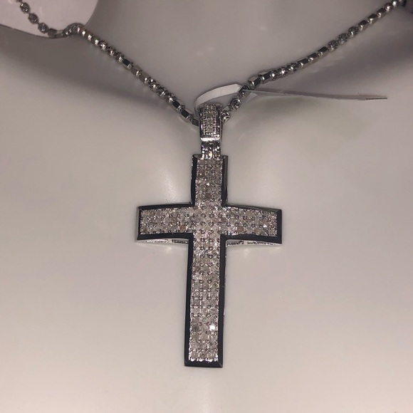 Real diamond cross pendant, 10k white gold vermeil cross charm, NOT CZ, not fake - Picture 3 of 10